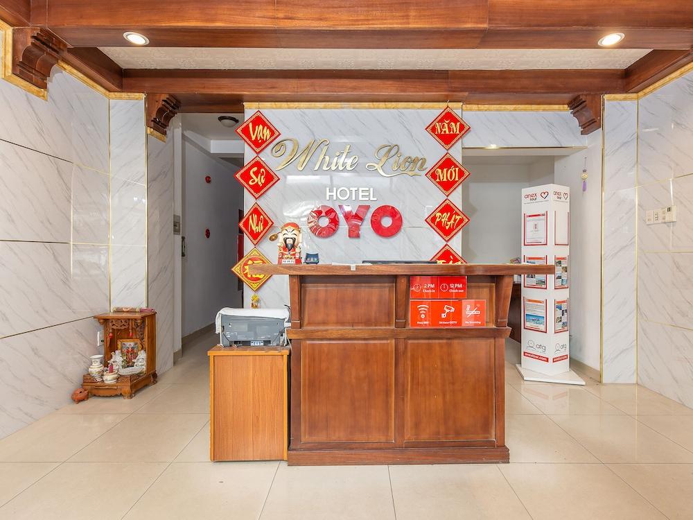 White Lion Hotel ญาจาง ภายนอก รูปภาพ