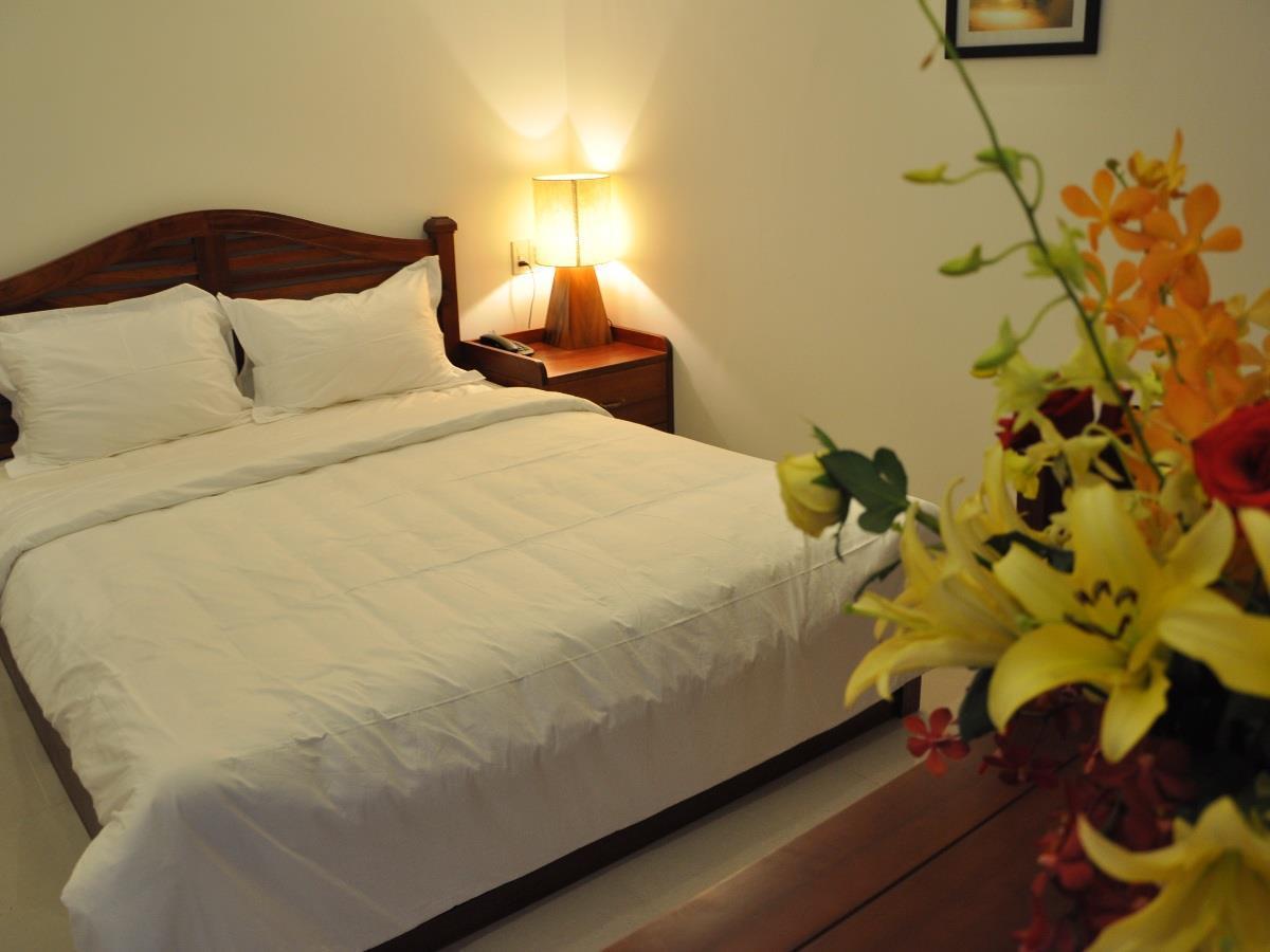 White Lion Hotel ญาจาง ภายนอก รูปภาพ